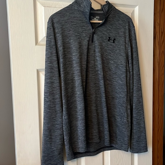 AU quarter zip - Picture 1 of 1
